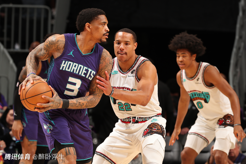 灰熊完胜黄蜂，特雷杨打破历史纪录