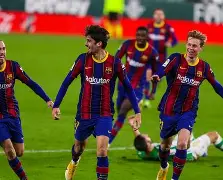 巴萨险胜瓦伦西亚，维尼修斯制霸全场