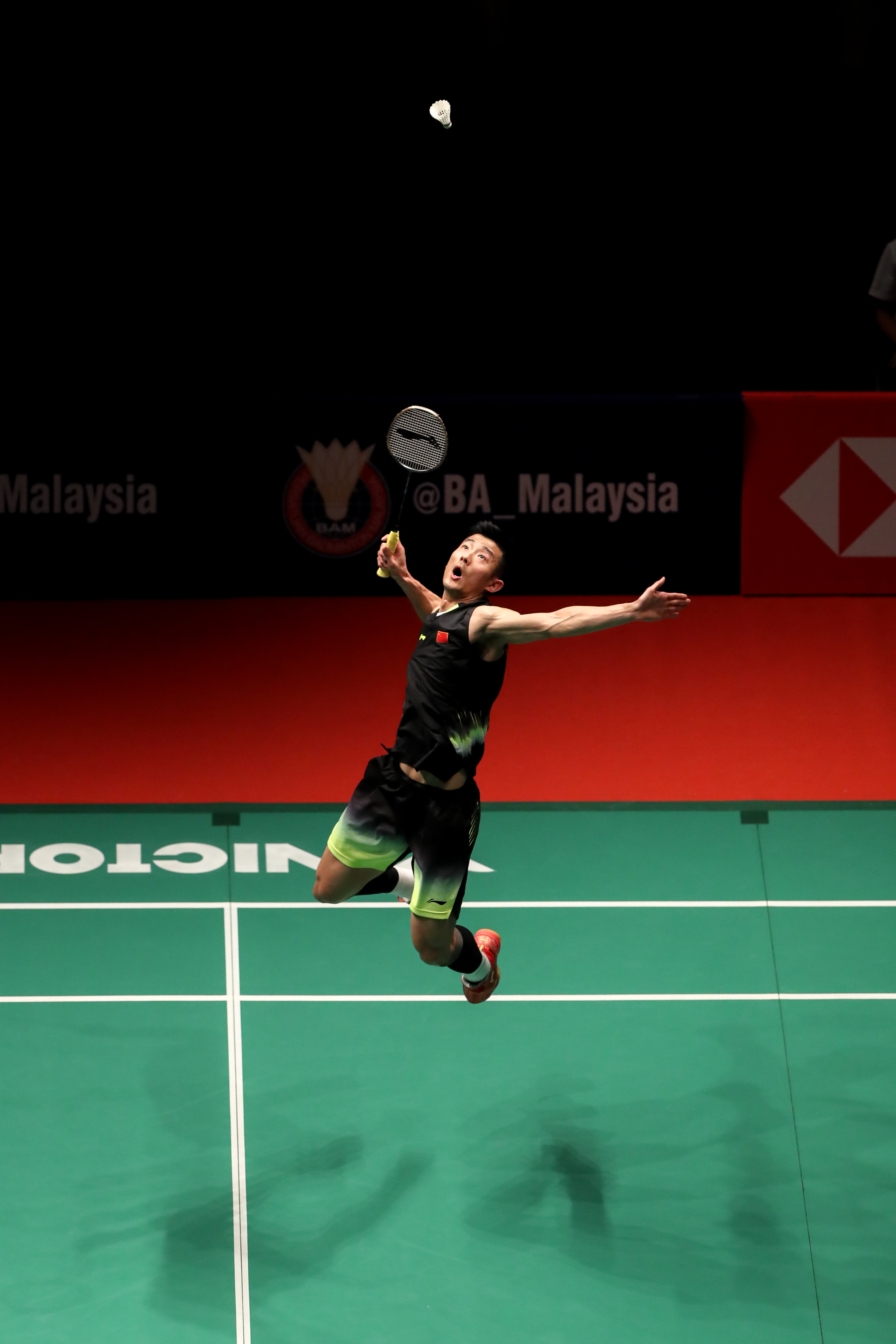 英格兰羽毛球队爆冷印尼羽毛球队，谌龙高光表现的简单介绍