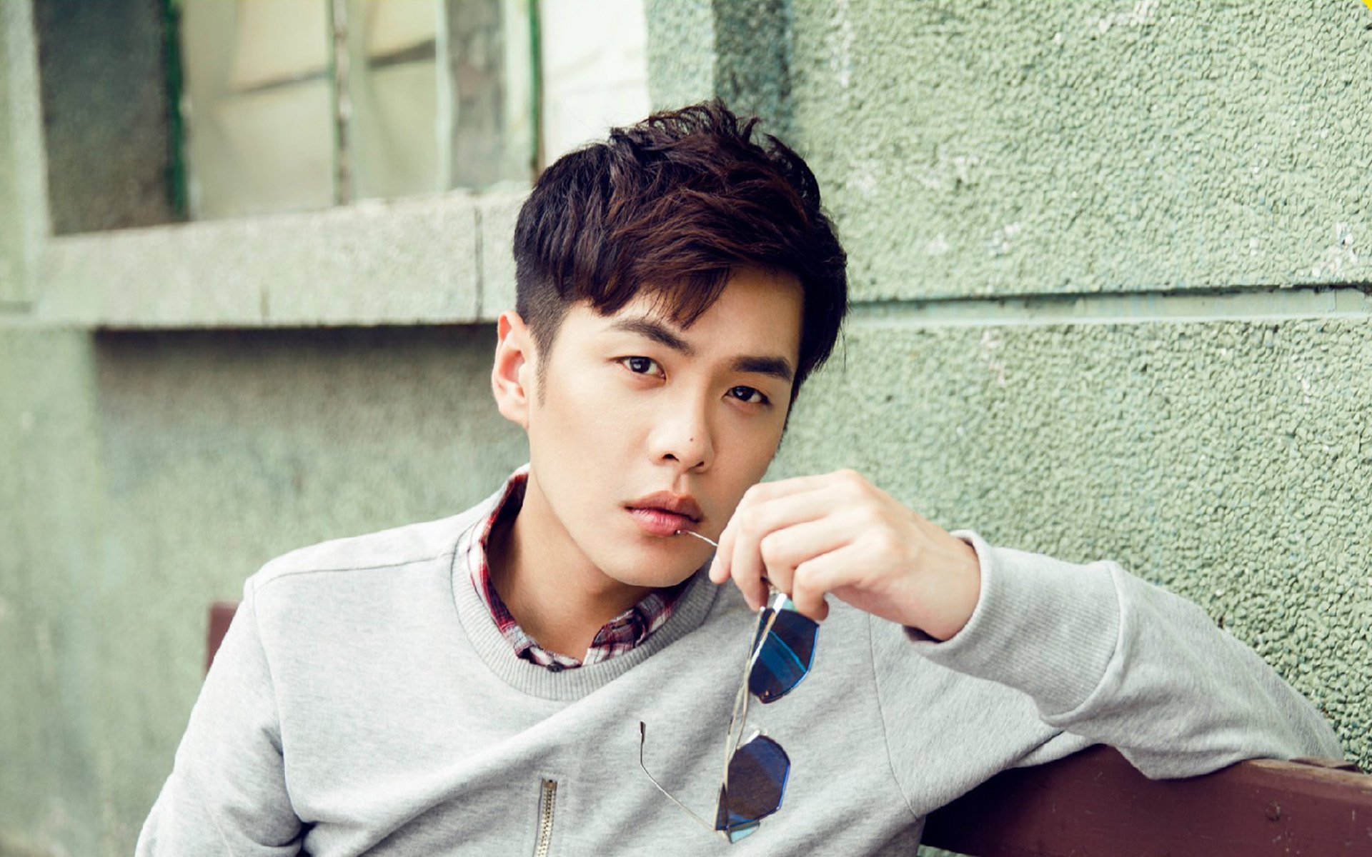 铁闸与利刃，阿拉巴双重奏，巴黎圣日耳曼冲垮摩纳哥防线