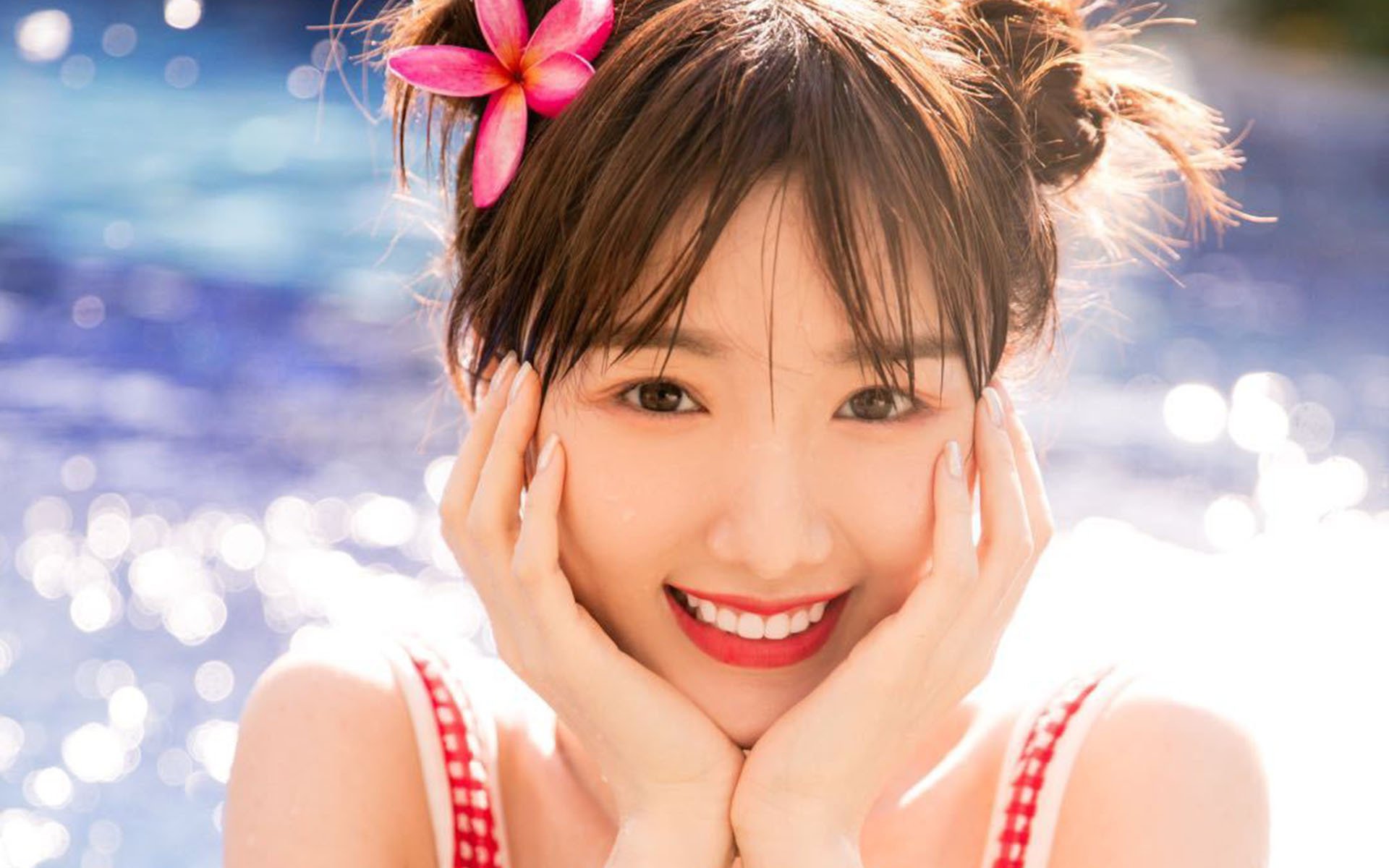 唯一舞台，孤独锋芒，奥亚尔萨瓦尔在巴西与沙特战局中诠释个人艺术的极致