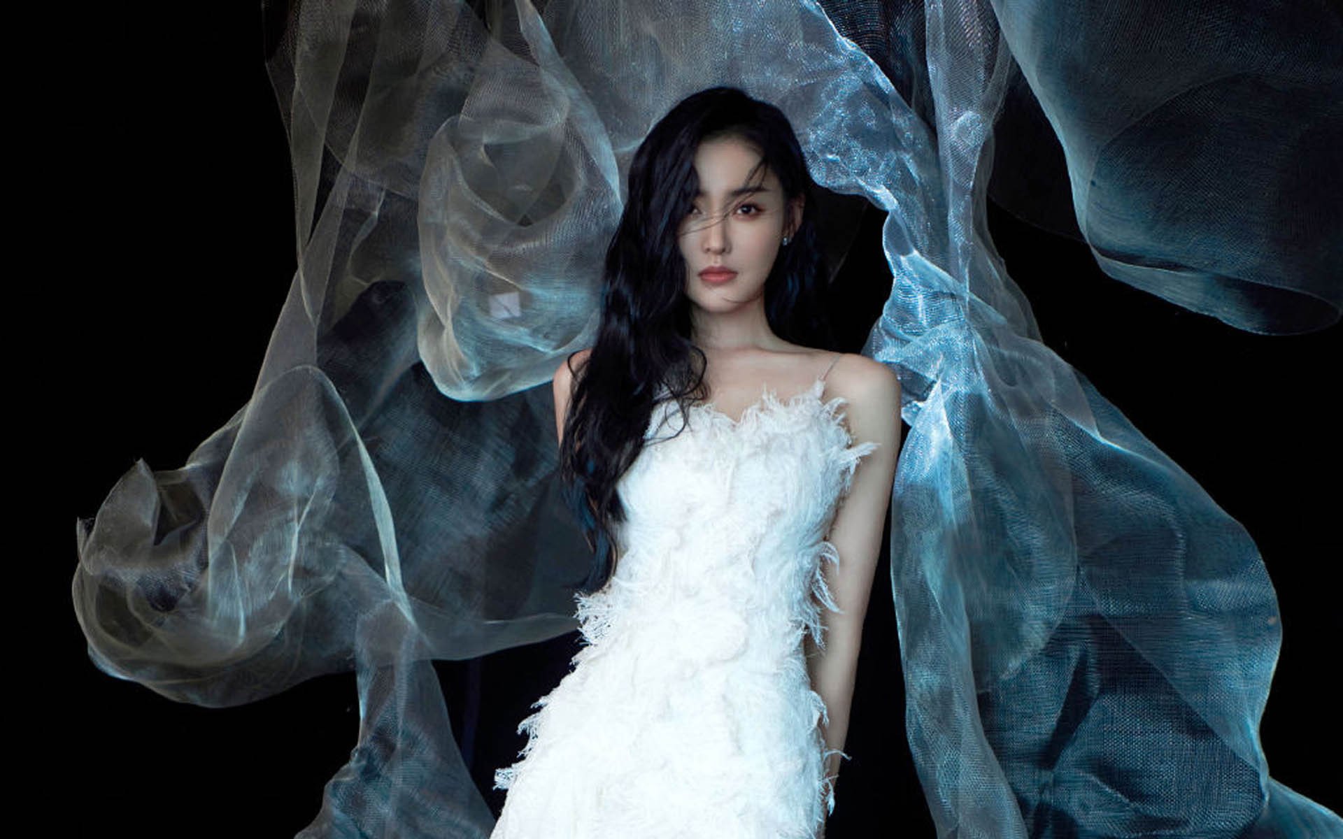 佩德里点金，欧冠半决赛之夜，一记脚弓推射如何熔断钢铁森林