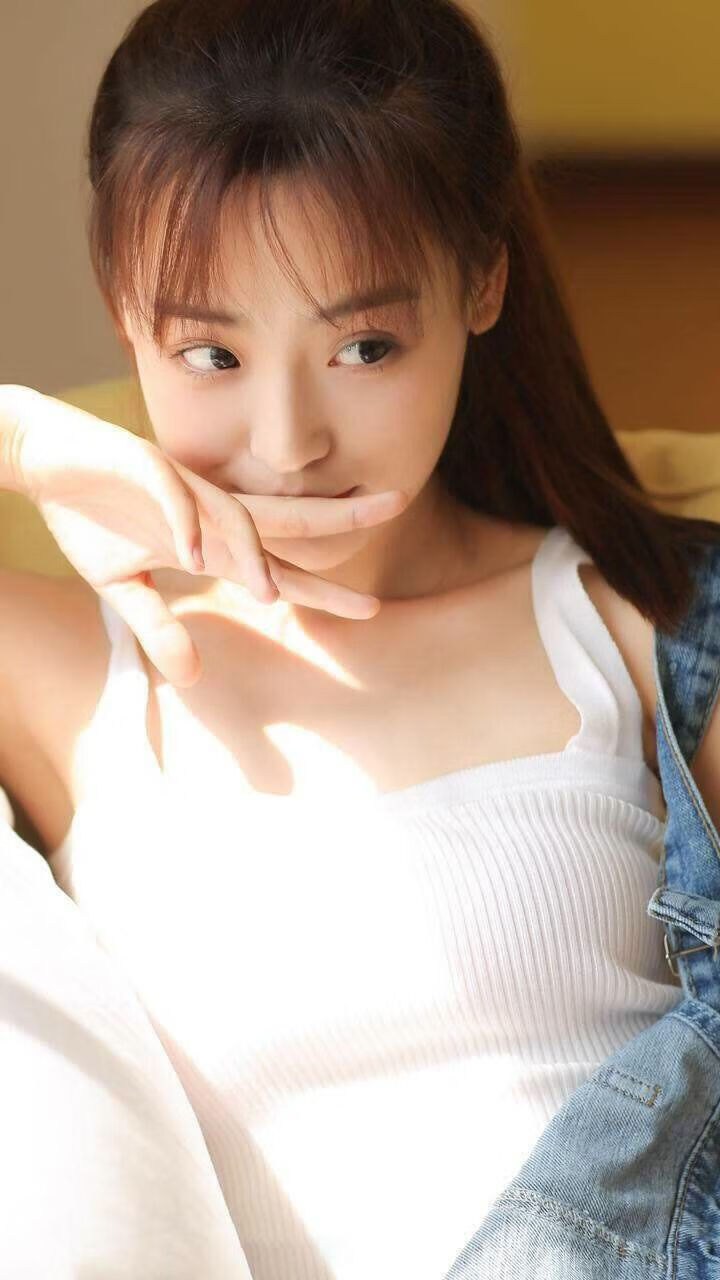 速度与绿茵的交响，F1年度争冠焦点战中的足球启示—马德里竞技如何冲垮克罗地亚