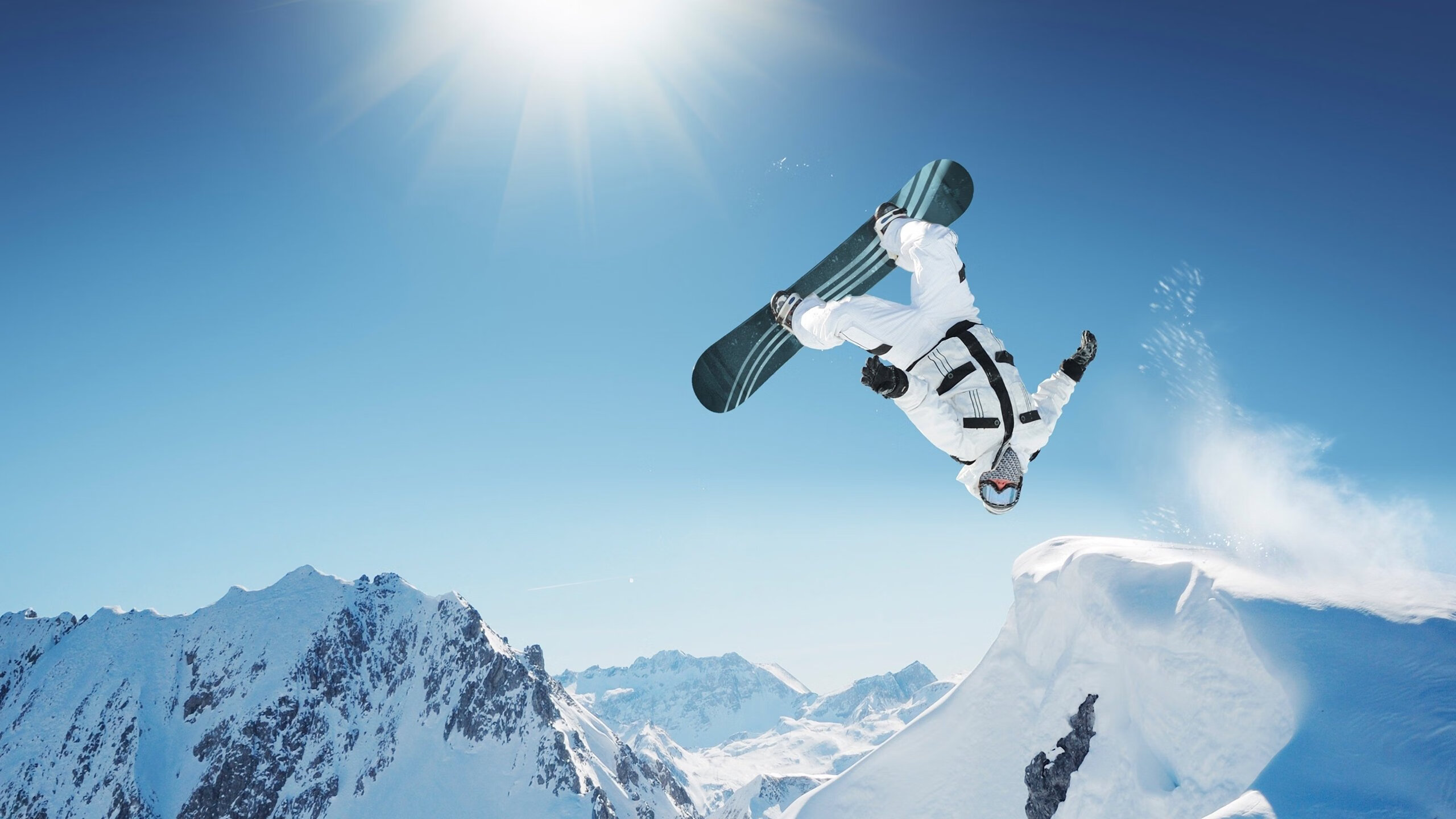 阿什拉夫，攻防转换的引擎—解析AC米兰与牙买加友谊赛中的核心对决