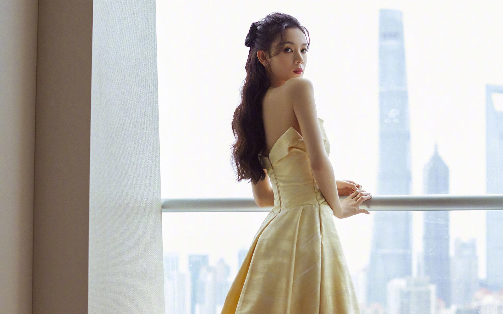 克瓦拉茨赫利亚独舞绿茵，智利与摩洛哥对决中的天才闪光