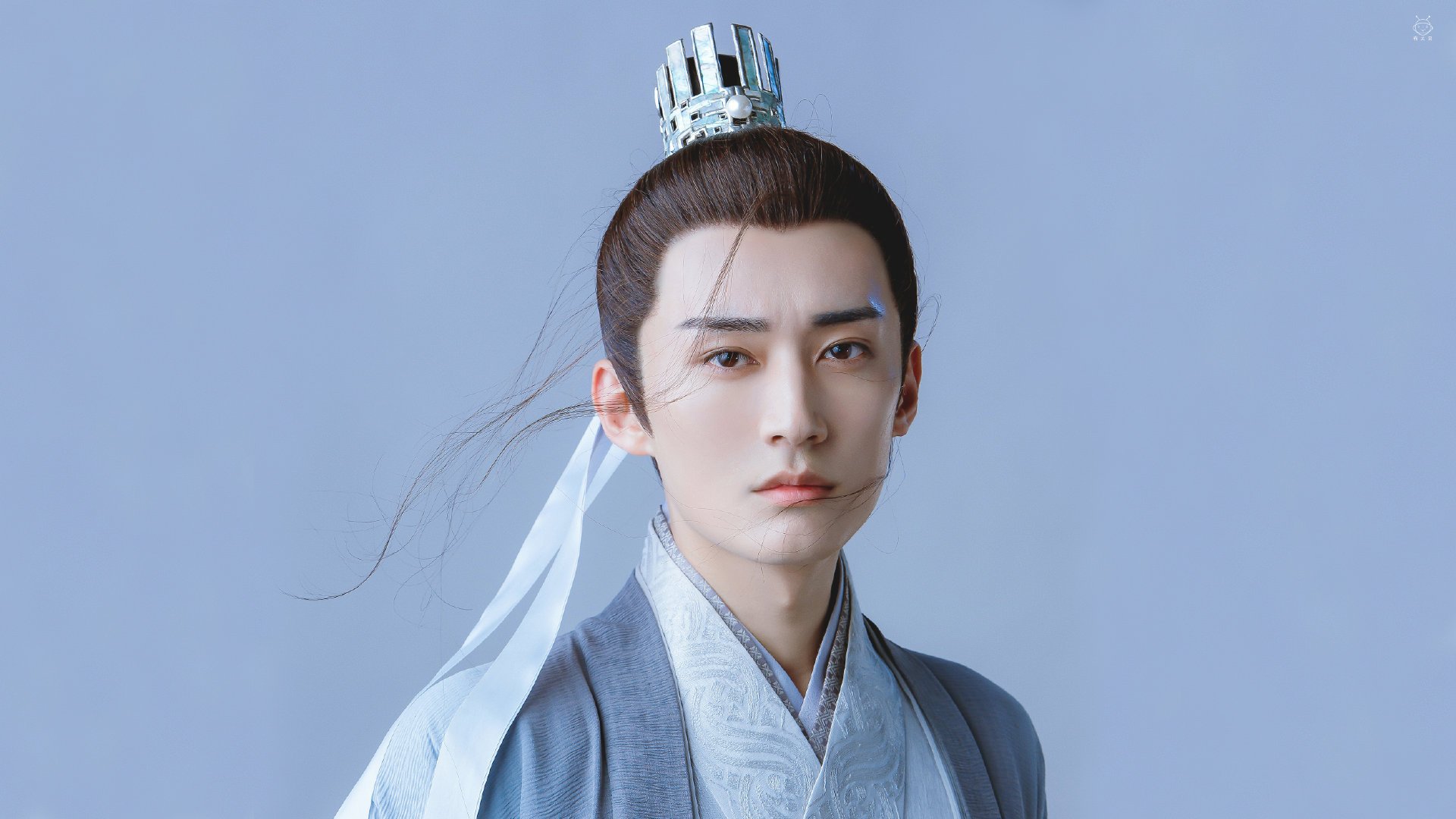 武士道与玫瑰，富安健洋在伦敦雨夜写下的东方答案